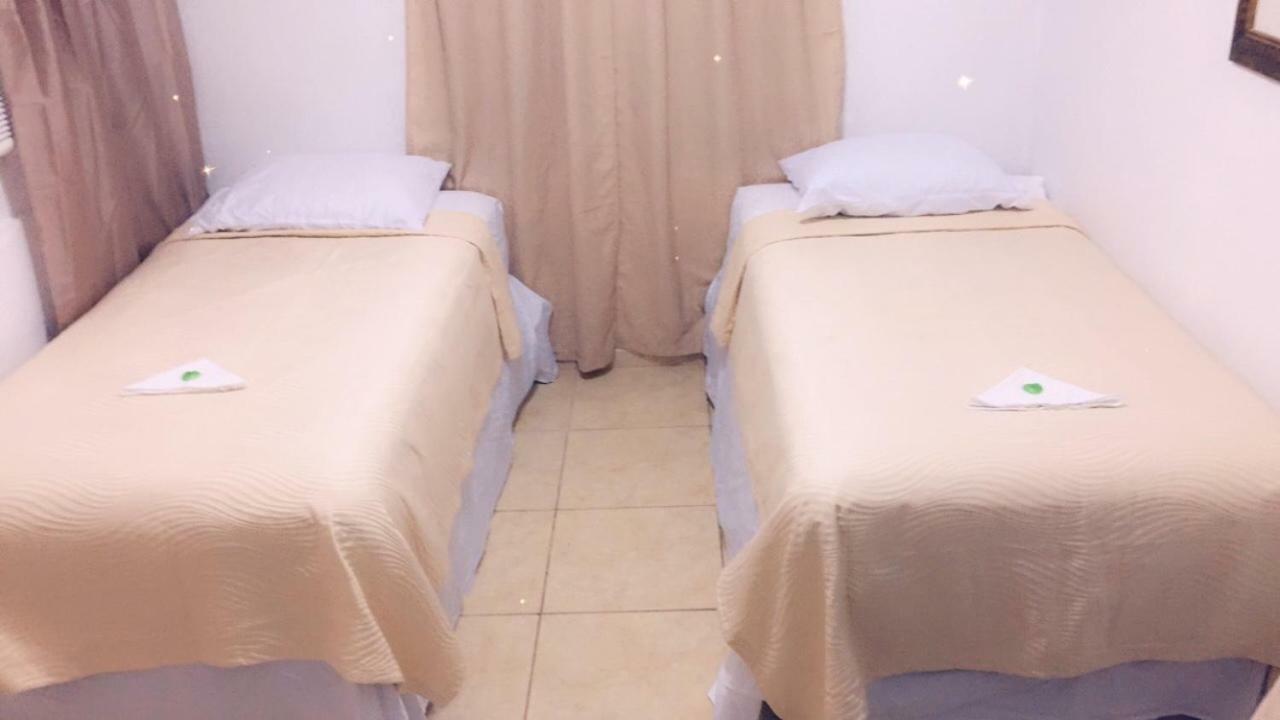 Great Savannah Guesthouse Sabana Grande Esterno foto